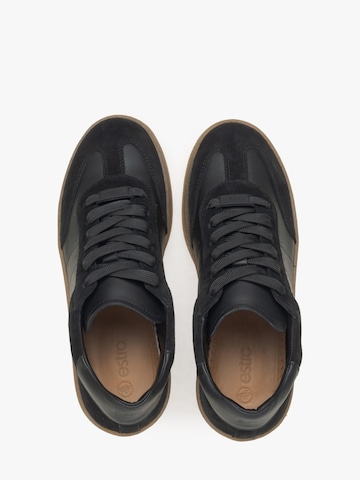 Estro Låg sneaker '09-3236' i svart