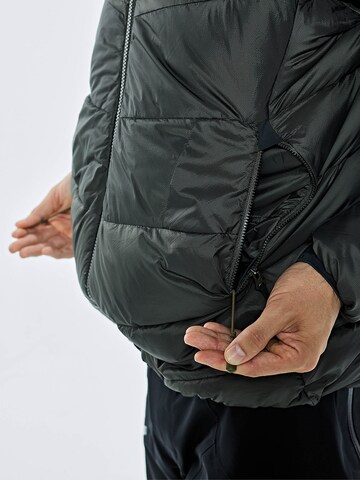 BLACKYAK Outdoor jacket 'Burnag' in Green