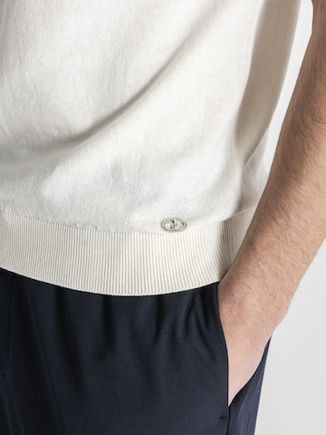 T-Shirt Gianni Kavanagh en blanc