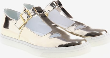 V Italia Flats & Loafers in 38 in Silver: front