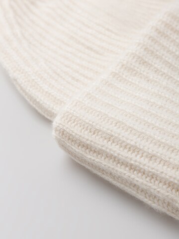 Style Republic Beanie in White