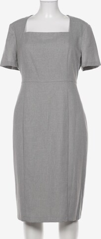 Dorothy Perkins Dress in 4XL in Grey: front