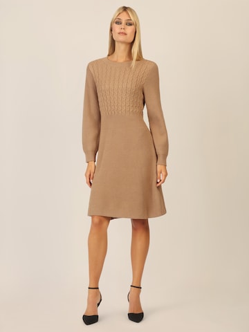 APART Knitted dress in Beige