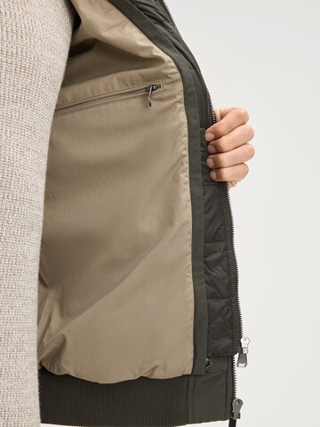 JOOP! Jeans Tussenjas 'Roxwell' in Groen