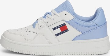 Baskets basses Tommy Jeans en blanc : devant