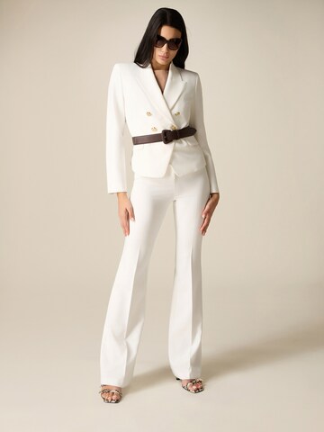 oltre Flared Pants in White: front