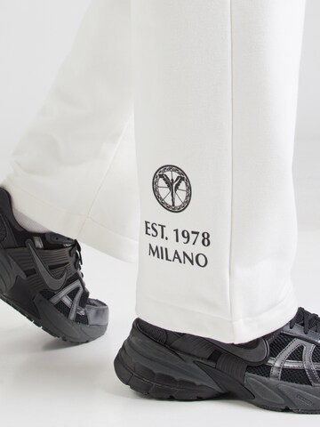 Regular Pantalon Carlo Colucci en blanc
