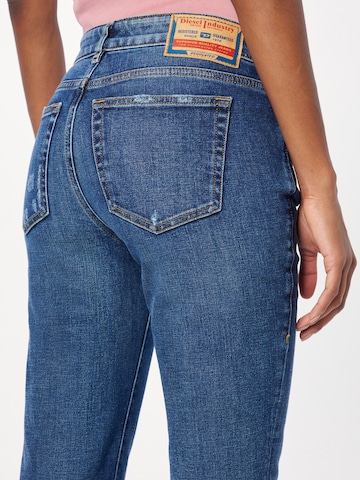 DIESEL Regular Jeans 'EBBEY' in Blauw