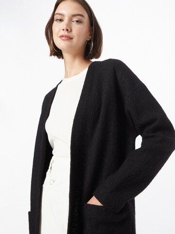 Cardigan 'Darla' SELECTED FEMME en noir