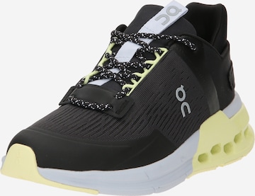 On - Zapatillas de running 'Cloudnova Flux' en negro: frente