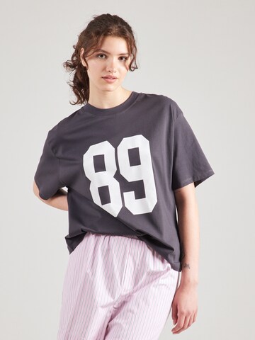 ABOUT YOU T-Shirt 'Nelly' in Grau: Vorderseite