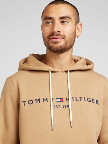 TOMMY HILFIGER Regular Fit Sweatshirt in Grün