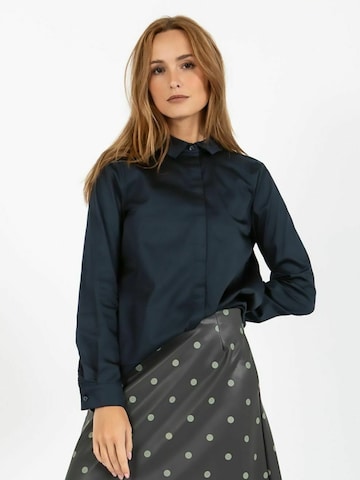 Coster Copenhagen Koszulka ' Fitted ' w kolorze niebieski: przód