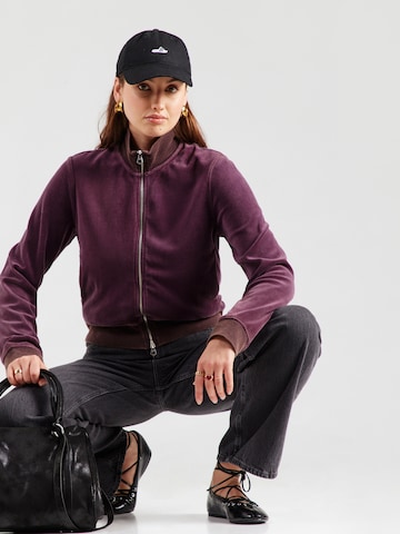WEEKDAY Sweatjacke in Lila