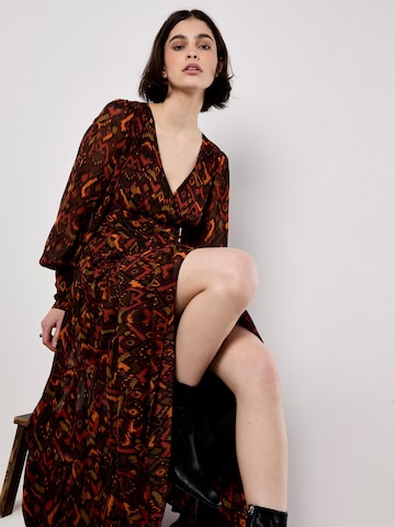 Apricot - Vestido en rojo