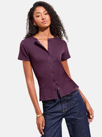 Friends Like These Блузка в Лиловый: спереди