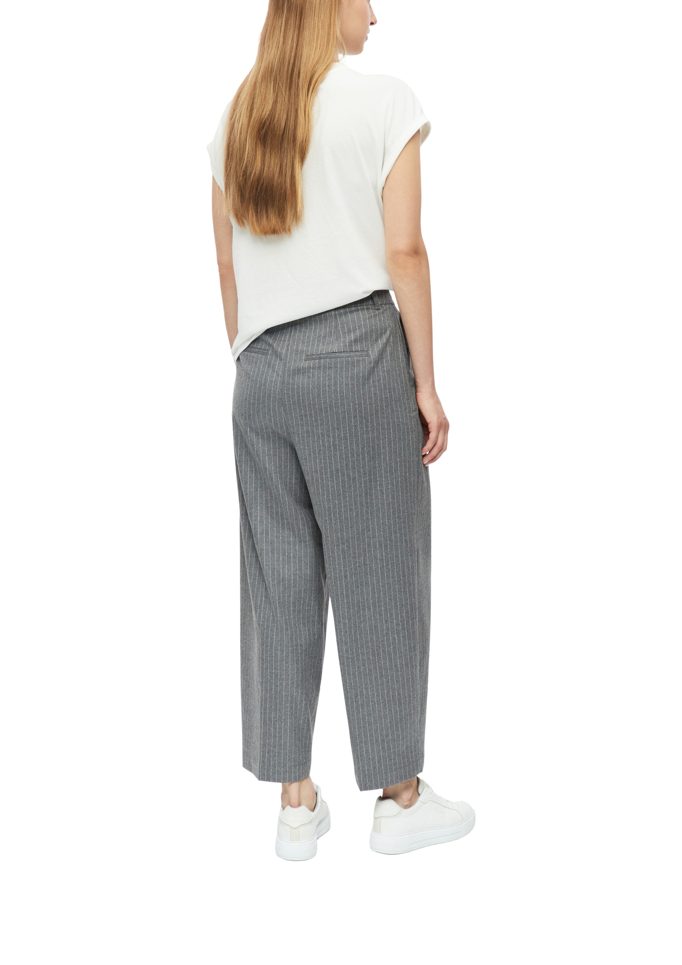 Regular Pantalon s.Oliver en gris : derrière