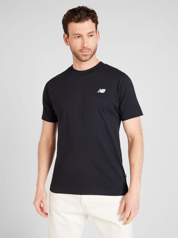 T-Shirt 'Sport Essentials' new balance en noir : devant