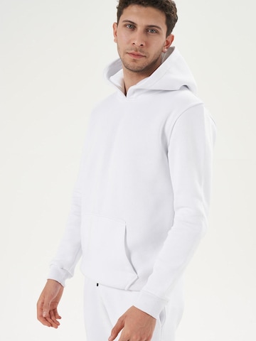 LOUIS LECLER Sweatshirt 'Hiro' in Wit