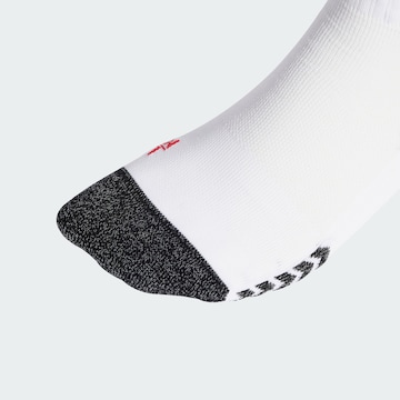 Chaussettes de sport 'Olympique Lyon' ADIDAS PERFORMANCE en blanc