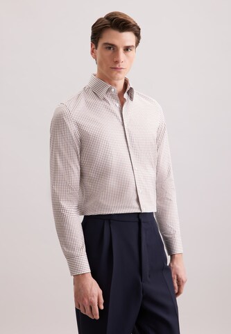 Coupe regular Chemise business ' Schwarze Rose ' SEIDENSTICKER en marron : devant
