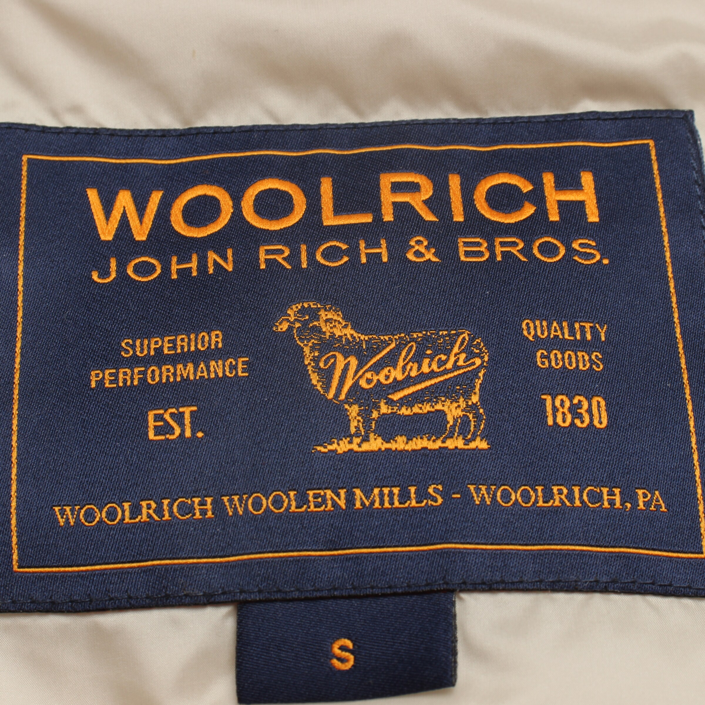 Woolrich Übergangsjacke S in Grau