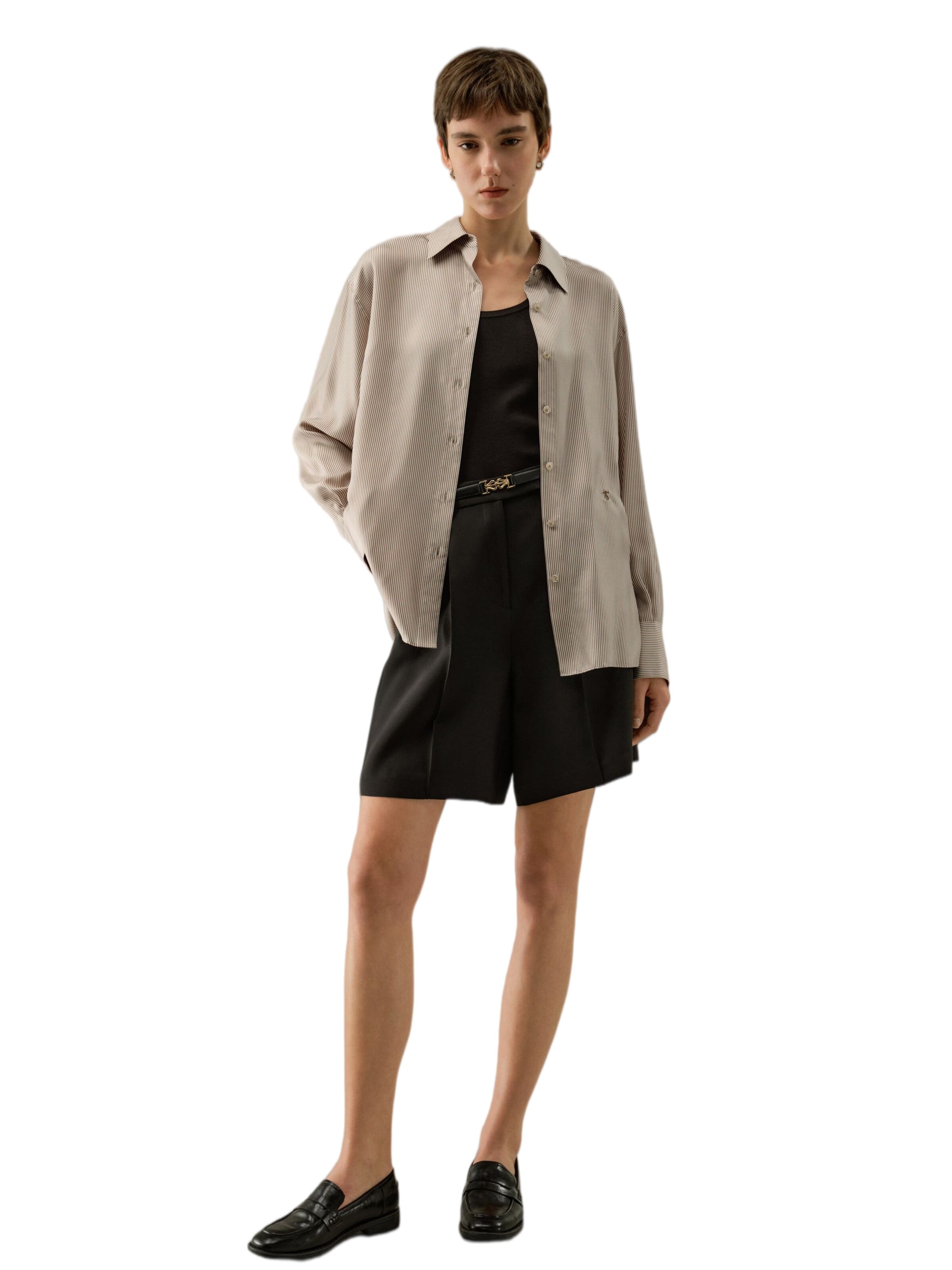 Lilysilk Blouse in Bruin: voorkant