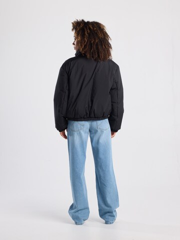 America Today Winter jacket in Black