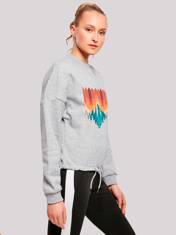 F4NT4STIC Sweatshirt 'Berg Sonnenuntergang' in Grijs
