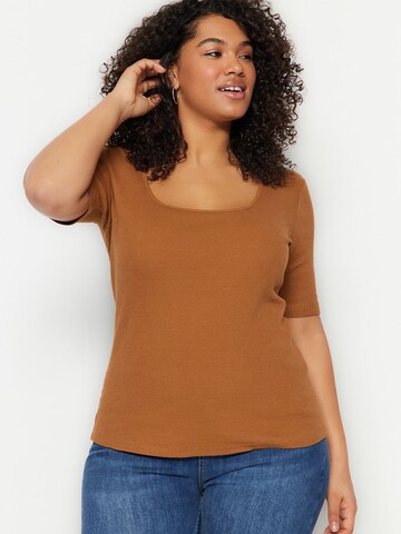 Trendyol Curve Shirt in Brown