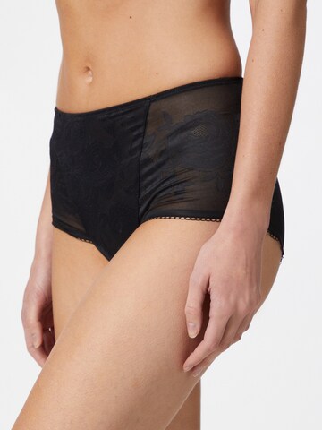 TRIUMPH Panty 'Wild Rose Sensation' in Black: front