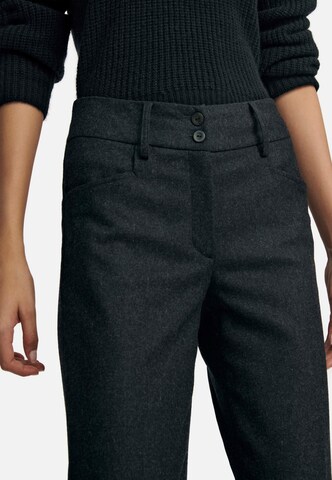 Peter Hahn Loose fit Pleated Pants 'New Wool' in Grey
