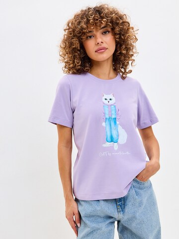 CAT by Maniita Lacitta Shirt in Lila: voorkant