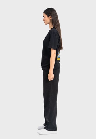 Oldskull Shirt 'Retro Pixel Wave Logo Graphic' in Black