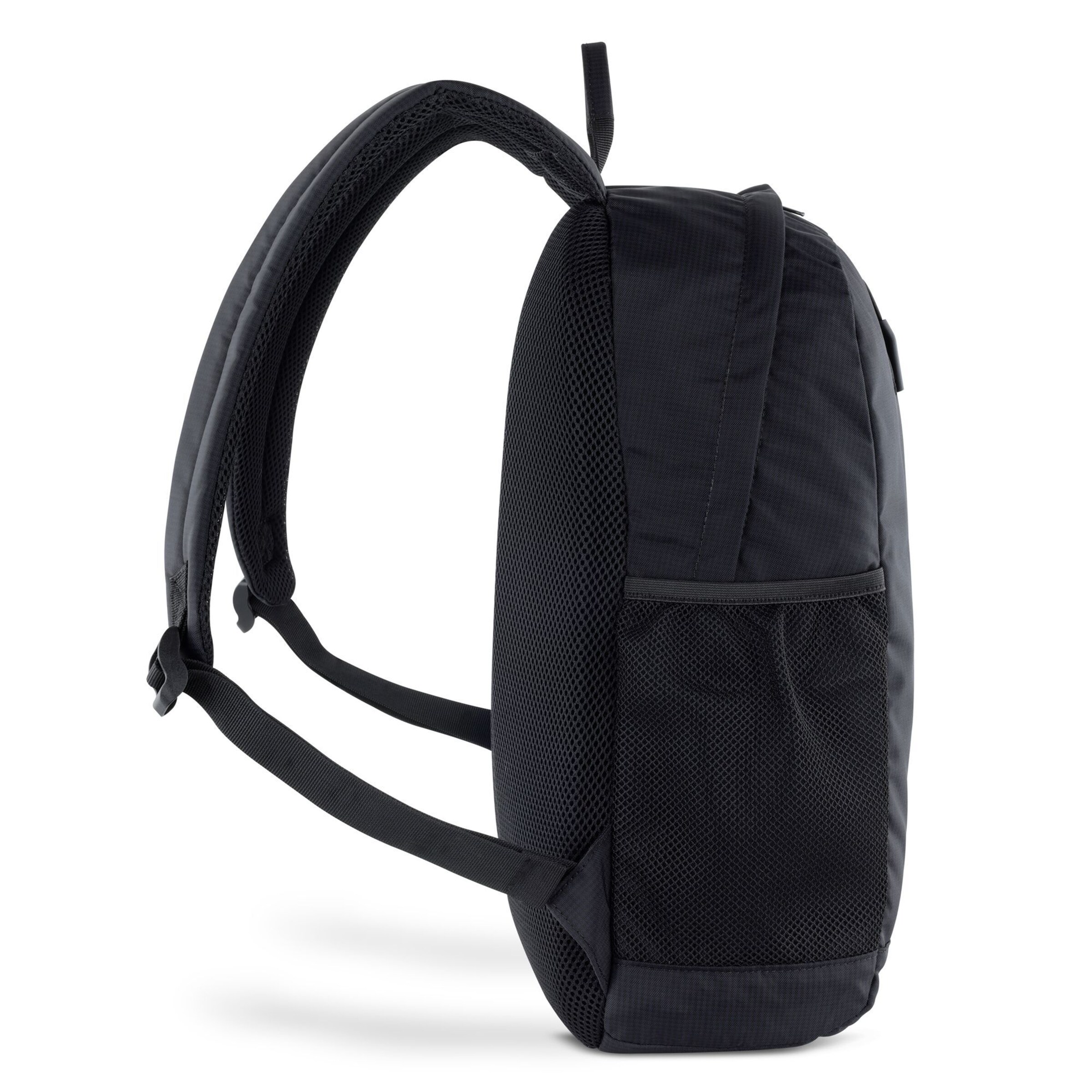 CHIEMSEE Rucksack 'Light N Base' in Schwarz
