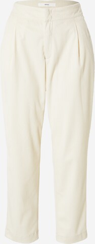 BRAX Loose fit Pleat-Front Pants 'MELO' in White: front