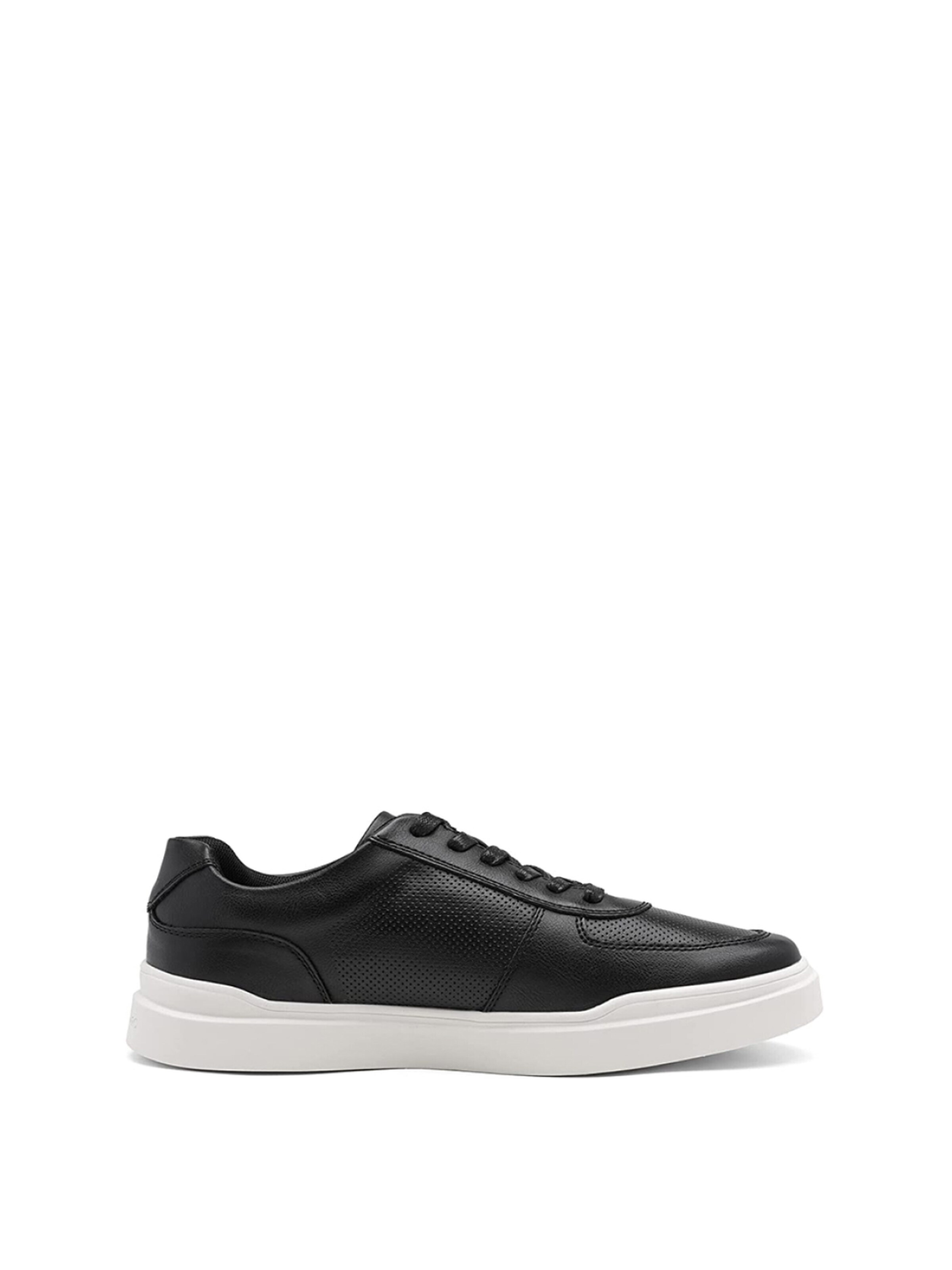 Scarpa slip-on di Bruno Marc in nero