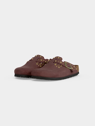 BIRKENSTOCK Papucs 'Boston Rivet' - piros