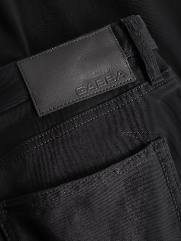 GABBA - regular Vaquero 'Senna' en negro: atrás