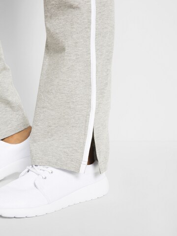 bonprix Regular Broek in Zwart
