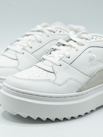 LE COQ SPORTIF - Calzado deportivo 'Le Coq Sportif LCS T2000' en blanco