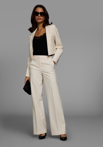 HECHTER PARIS Blazer in Beige