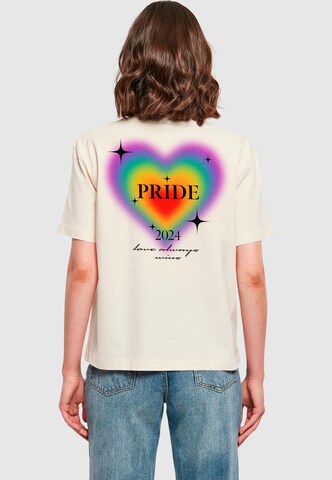 T-shirt 'Gradient Heart Pride' Mister Tee en beige