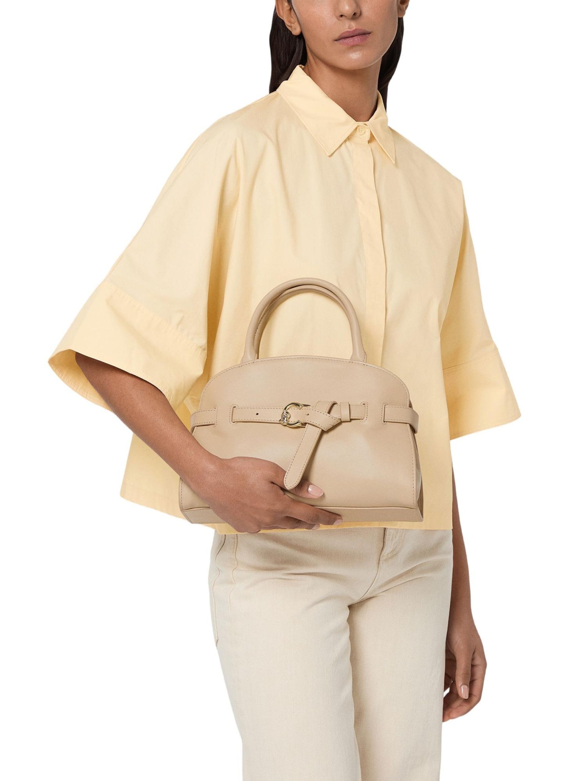 Coccinelle Handbag 'COCCINELLE Sabine S26 1' in Beige