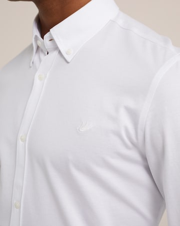 WE Fashion Slim fit Business Shirt in White