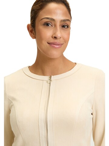 Blazer di Betty Barclay in beige