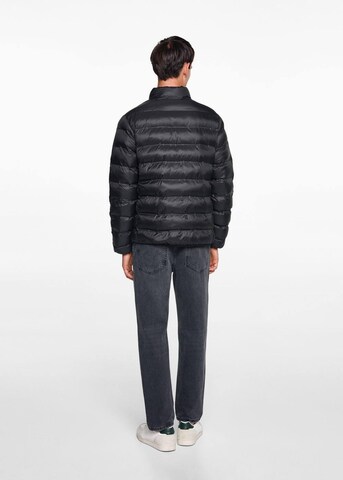 MANGO TEEN Winterjacke in Schwarz