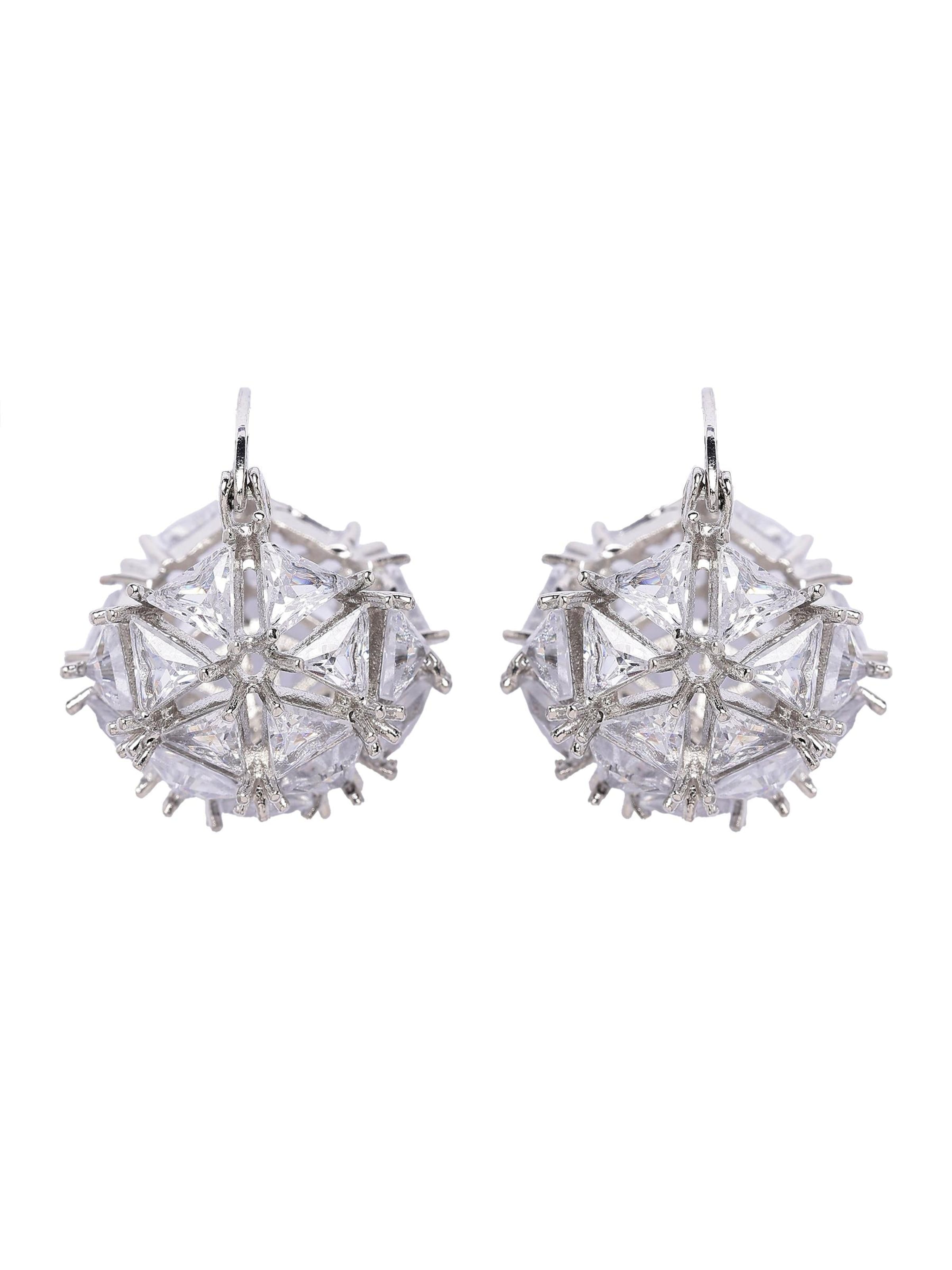 AVANT-GARDE PARIS Oorbellen 'Wilmaette' in Zilver: voorkant