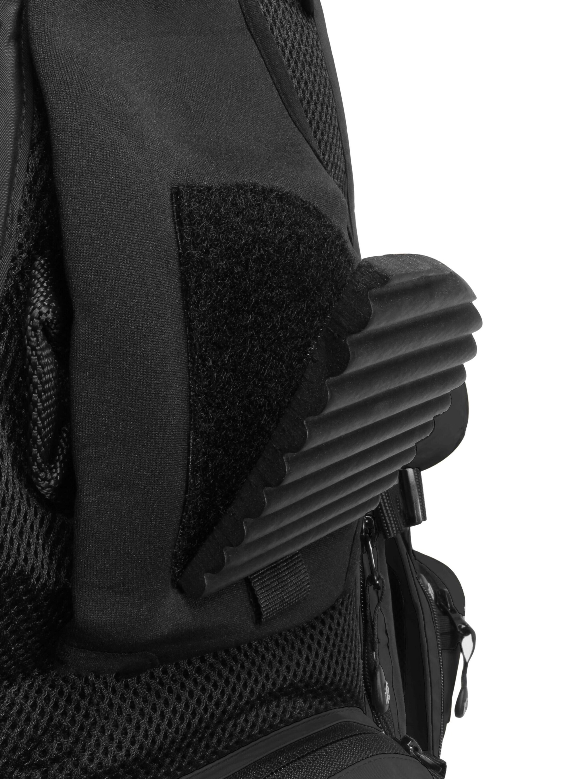 normani Sportweste 'Fisher' in Schwarz