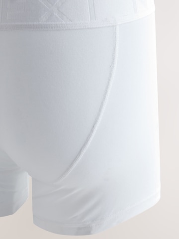 Next Μποξεράκι σε λευκό